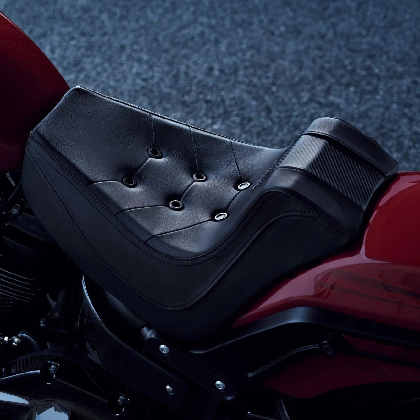 Harley-Davidson® Bevel Solo Seat