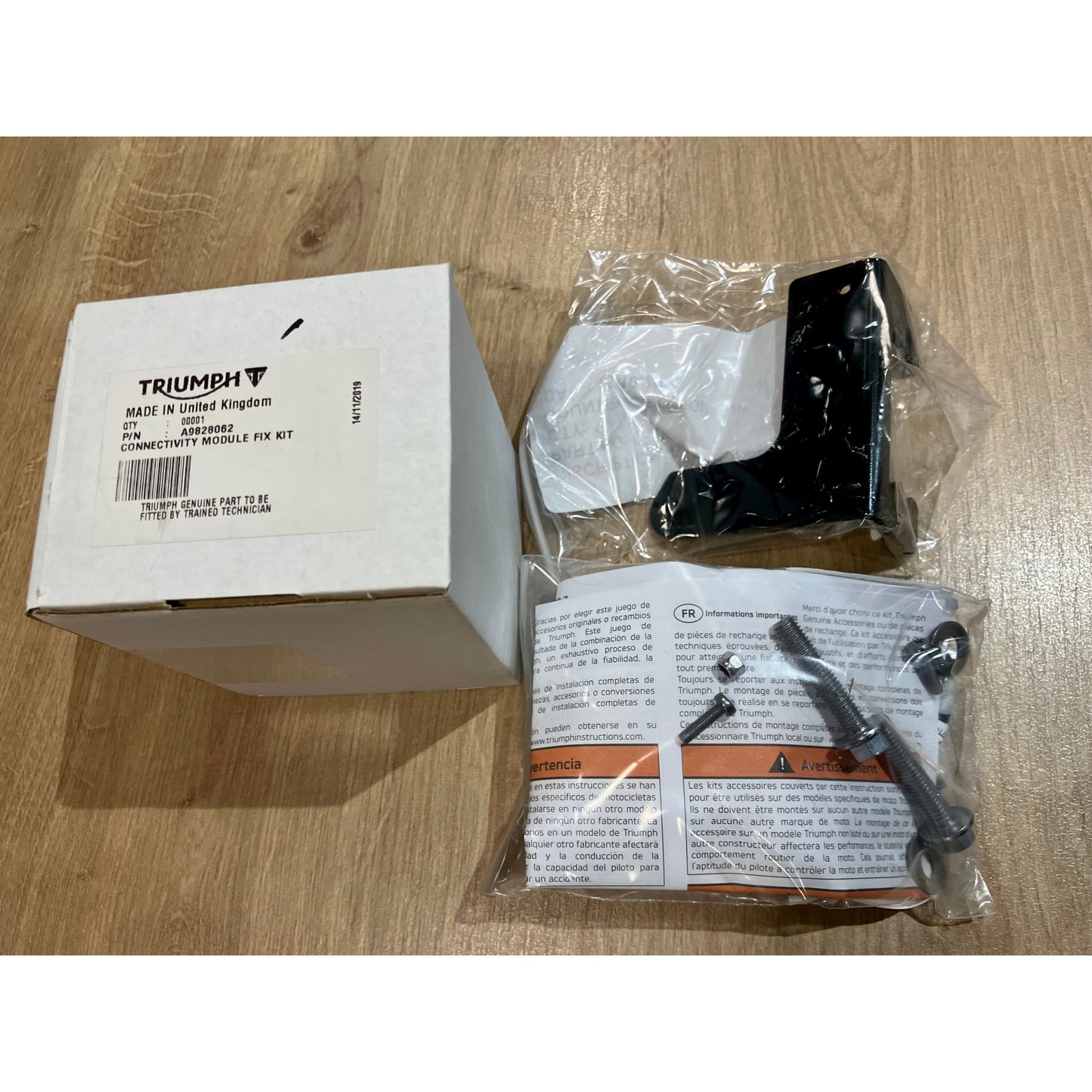 Triumph Fix Kit Bluetooth - SPEED TRIPLE S / RS