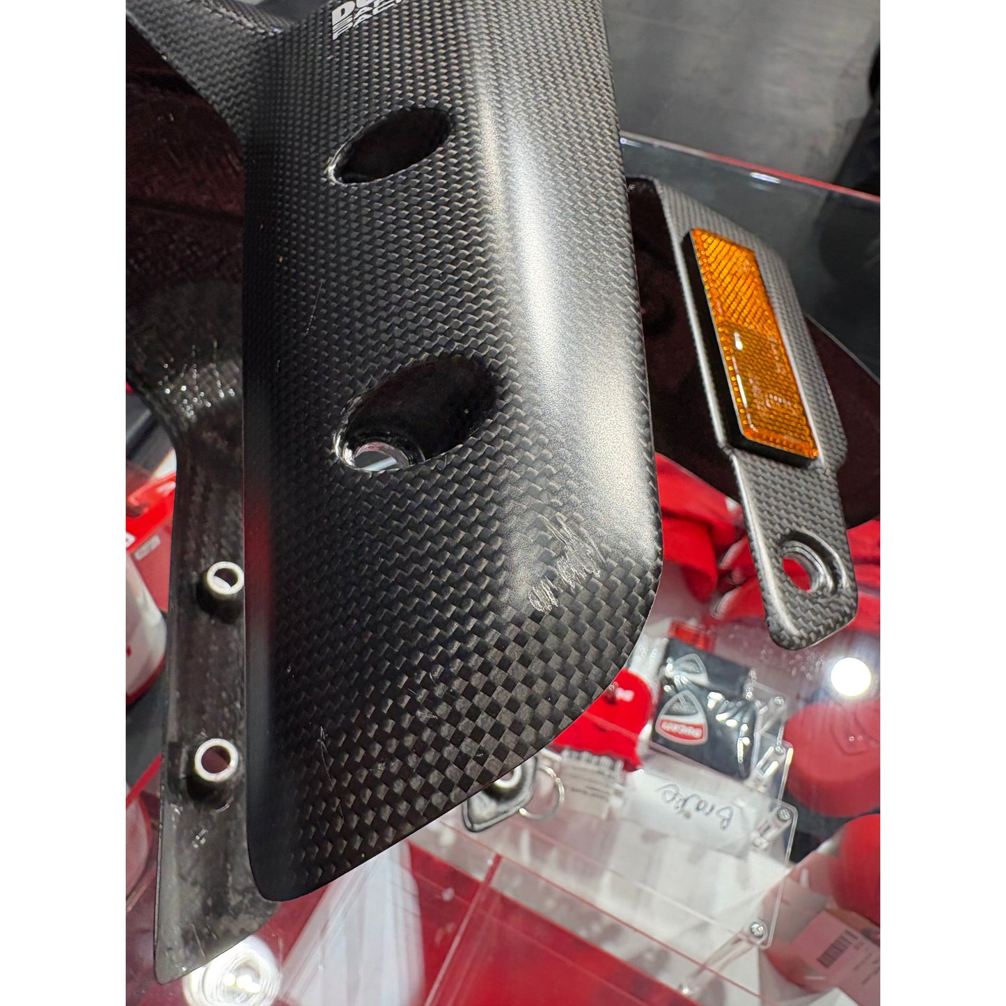 *DAMAGED* Ducati Carbon Fiber Front Mudguard - 2025 V4 Multistrada