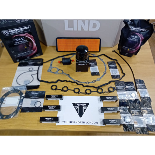 Triumph Rocket 3 Engine Service kit & Engine Oil