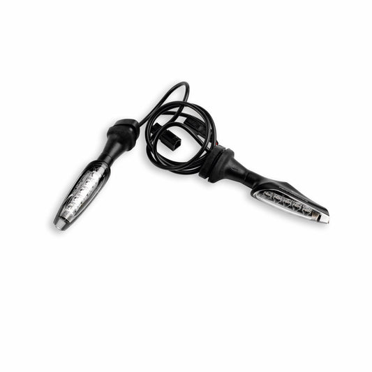 Pair of rear dynamic LED turn indicators