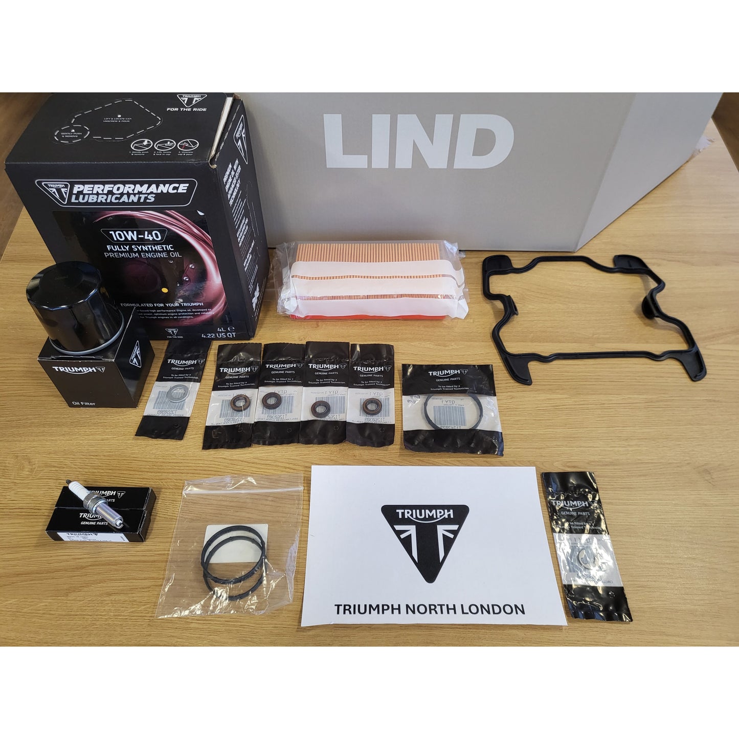 Triumph Scrambler 1200 XC, XE, Bond Edition Genuine Engine Service Kit & Engine Oil