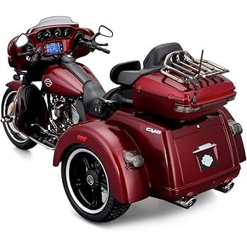 Harley-Davidson® 2021 CVO Tri Glide 1:12 Scale Model
