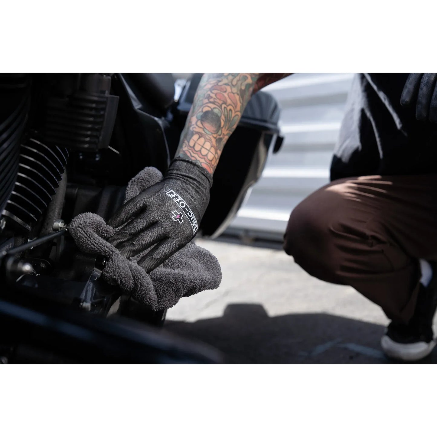 Muc-Off x Harley-Davidson® Protect & Shine Spray - 400ml