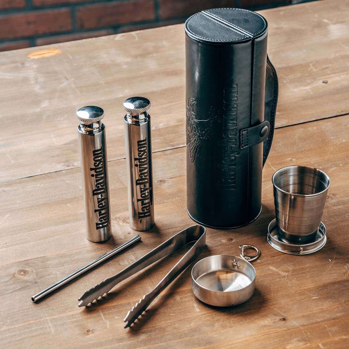 Harley-Davidson® Open B&S Eagle Travel Bar Set