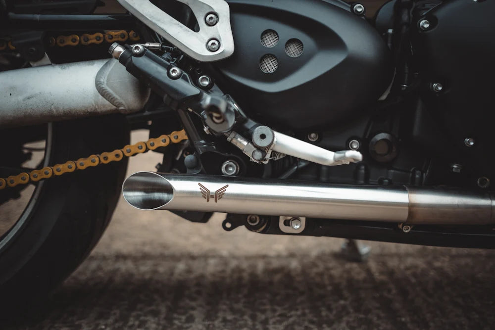 Triumph Speed Twin 1200 - Drag Pipes slip-ons
