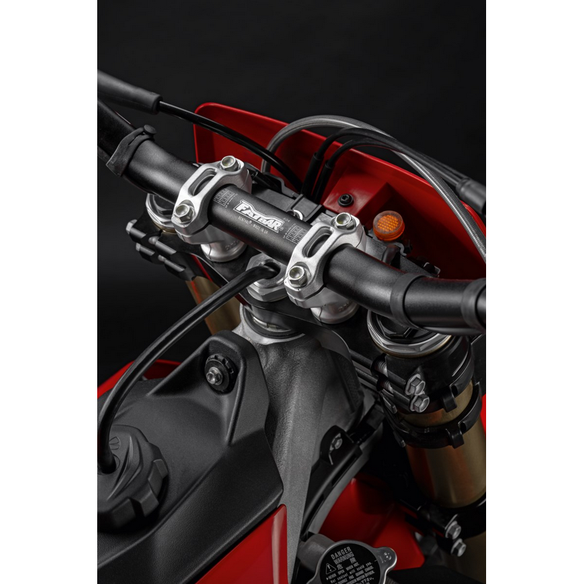 Desmo450 MX Desmo450 EDX CNC-Milled and Machined Aluminium Triple Clamps