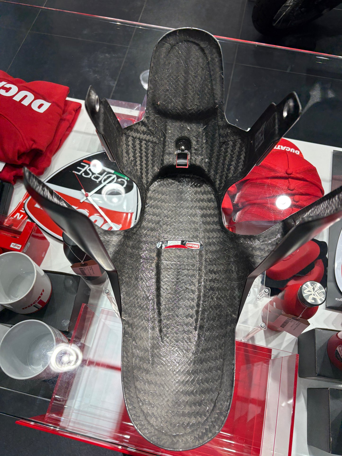 *DAMAGED* Ducati Carbon Fiber Front Mudguard - 2025 V4 Multistrada