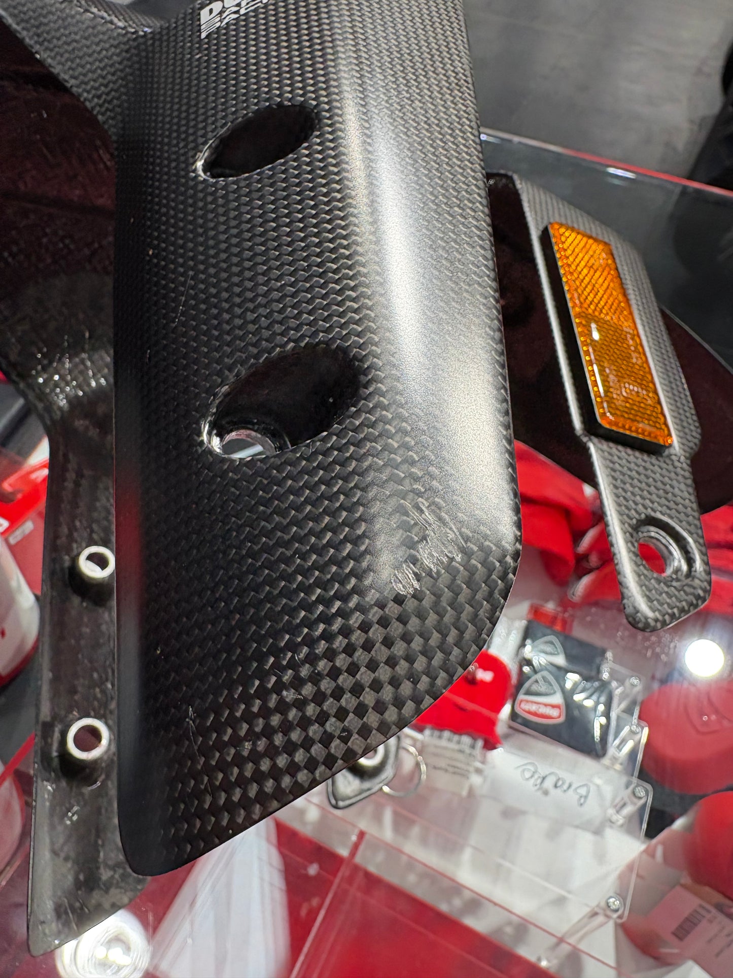 *DAMAGED* Ducati Carbon Fiber Front Mudguard - 2025 V4 Multistrada