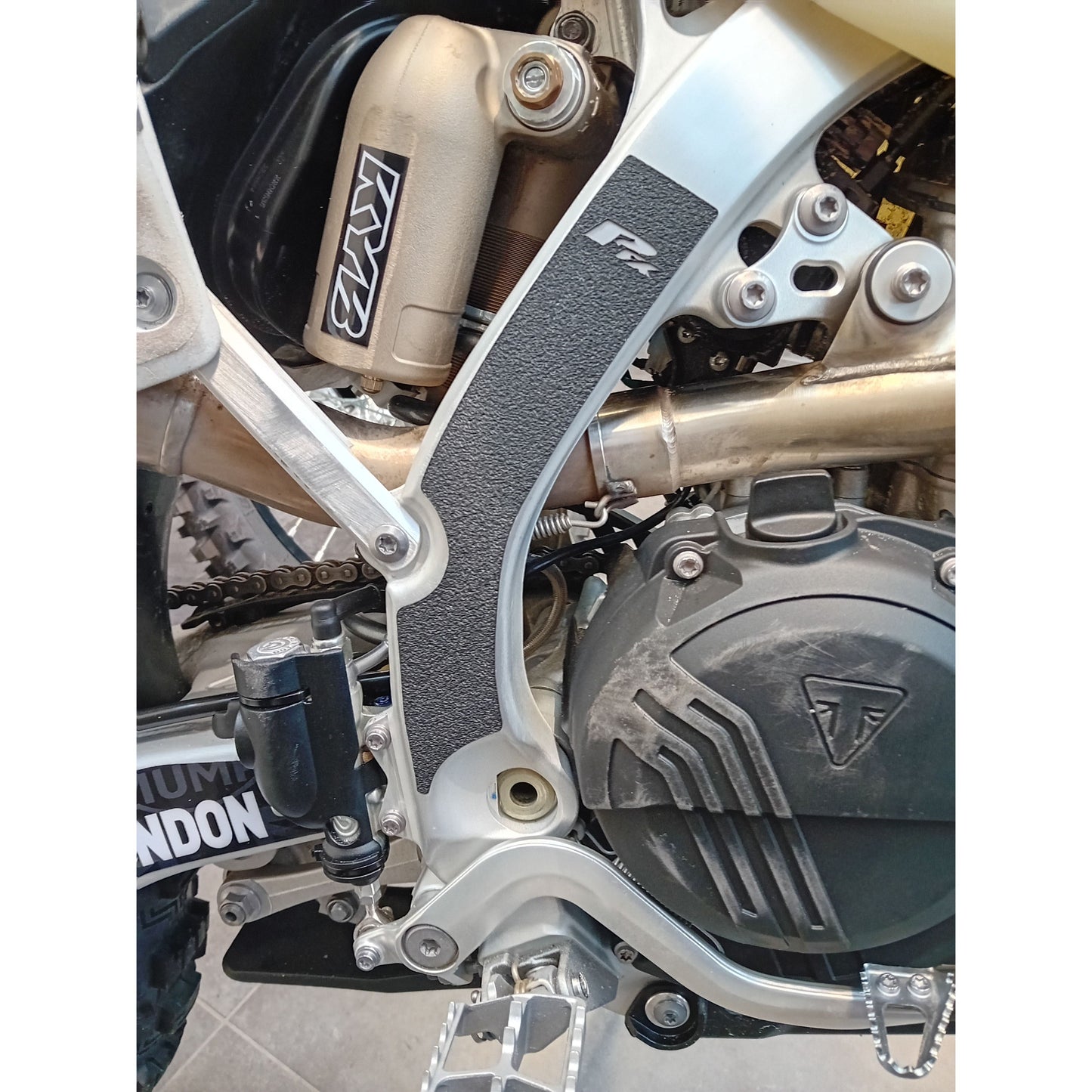 RFX Pro Frame Grip Tape - Triumph TF250/450