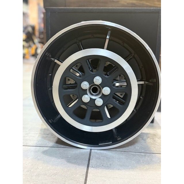 Harley-Davidson® Standard Breakout Rear Wheel