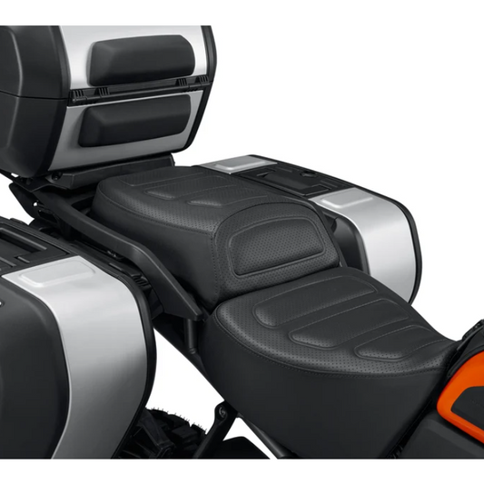 Harley-Davidson® Sundowner Passenger Pillion
