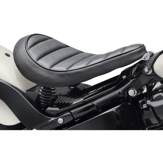 Harley-Davidson® Tuck & Roll Solo Saddle